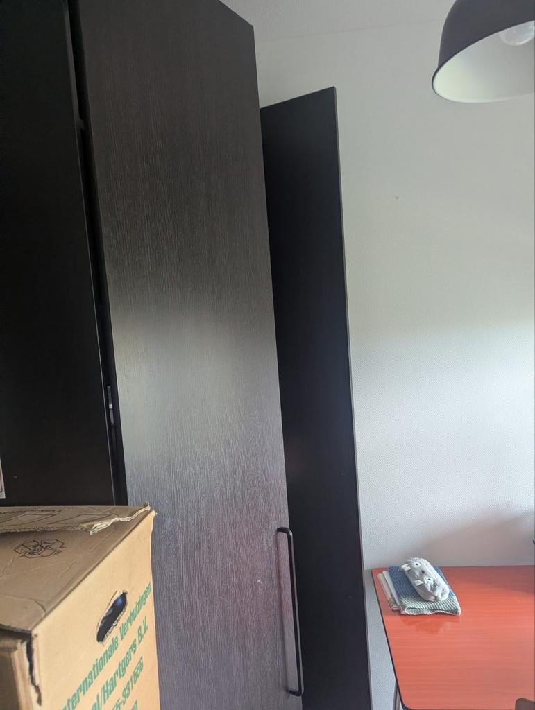Zwarte IKEA Pax kast met 3 lades en planken, Ophalen, Met deur(en), 200 cm of meer, Zo goed als nieuw