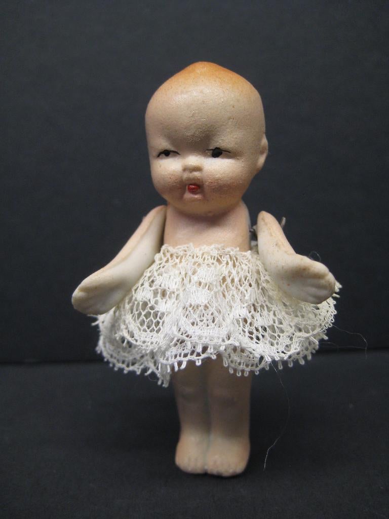 ANTIEK POPJE, Ophalen of Verzenden