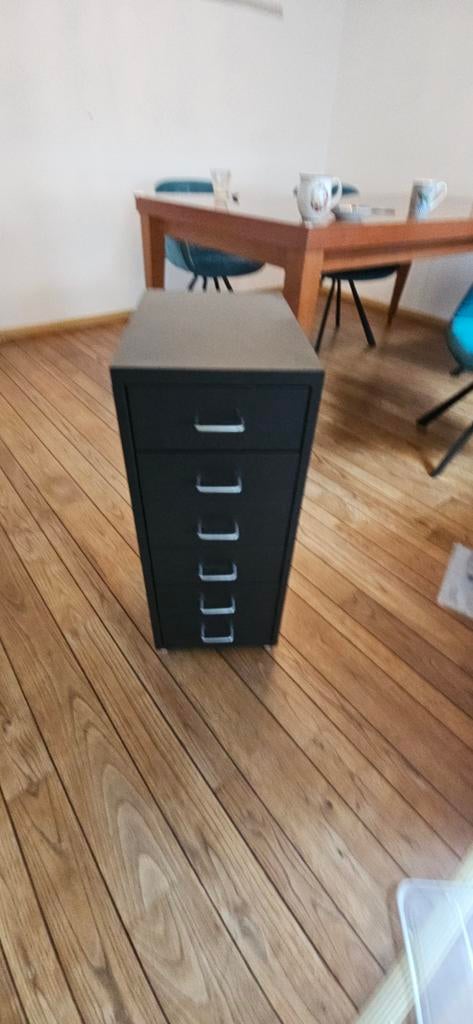 Ladenkast staal IKEA, Ophalen