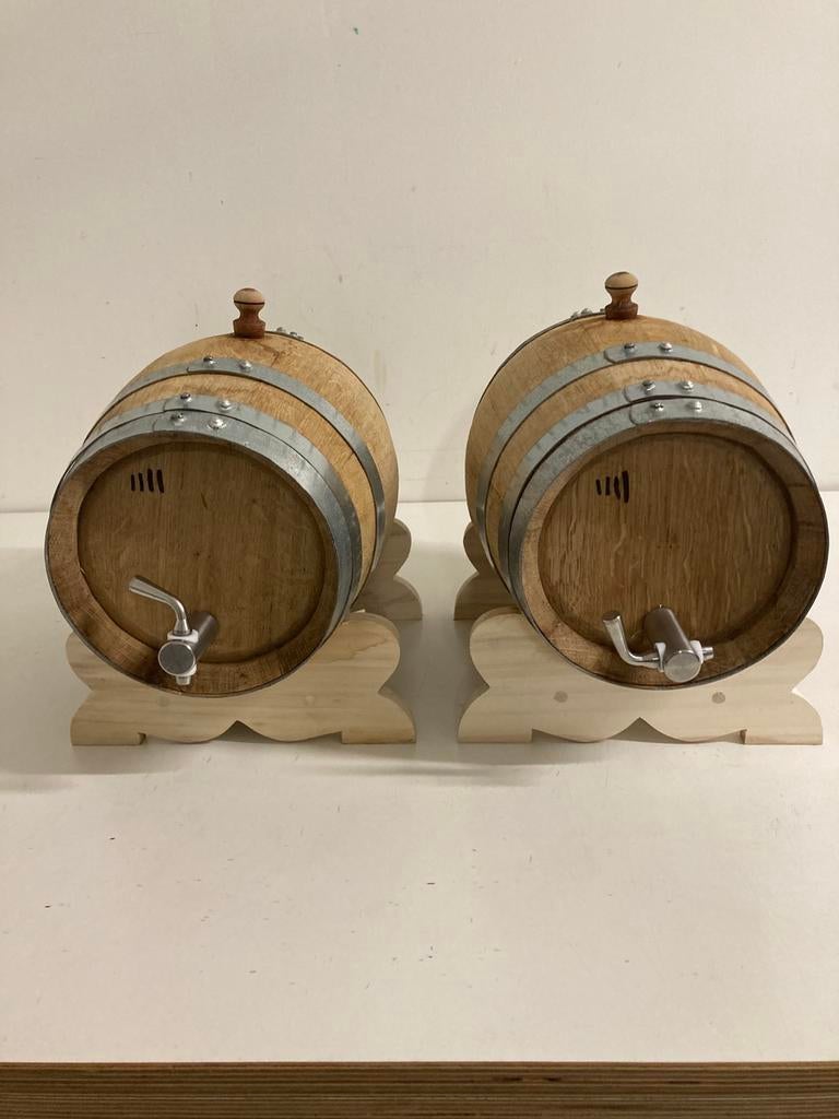 Eikenhouten vaten. 10 liter., Ophalen, Gebruikt