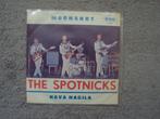 The Spotnicks - Moonshot/Hava Nagila (1963), Gebruikt, 7 inch, Single, Ophalen of Verzenden