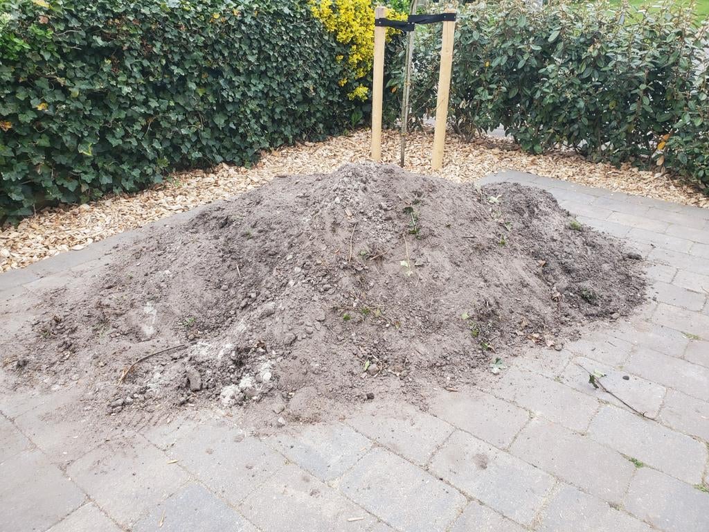 Gratis zwarte grond, Ophalen, Tuinaarde