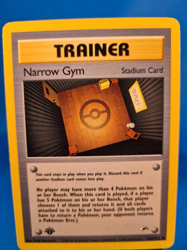 Narrow Gym 124/132 - Gym Heroes (1st edition), Hobby en Vrije tijd, Verzamelkaartspellen | Pokémon, Gebruikt, Verzenden