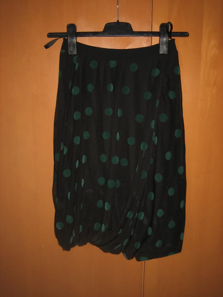 Prachtige speelse rok met polkadots KEMPERMAN 36-38 snazzeys, Kleding | Dames, Rokken, Verzenden, Zwart, Nieuw, Cora Kemperman