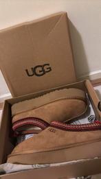 UGG Tasman II 38, Kleding | Dames, Schoenen, Bruin, Nieuw, Ophalen of Verzenden, Pantoffels of Sloffen