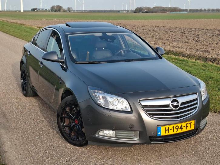 Opel Insignia 2.8T OPC 4x4 Nwe APK Automaat Luxe uitvoering, Auto's, Opel, Particulier, Insignia, 4x4, ABS, Achteruitrijcamera