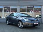 Toyota Avensis 1.8 VVTi Business AUTOMAAT LEER TREKHAAK AIRC, Euro 5, 4 cilinders, Leder, 1600 kg