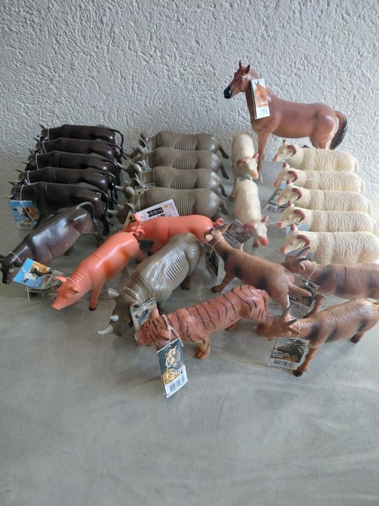 Partij van 25 plastic dieren - Boerderij en Wilde Dieren, Ophalen of Verzenden, Nieuw, Jongen of Meisje