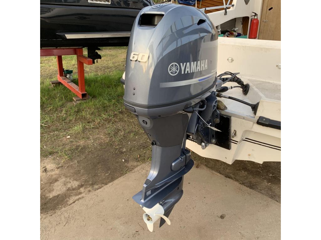 Buitenboordmotor Yamaha 60PK F60FETL 4 takt afstand bediend, Watersport en Boten, Buiten- en Binnenboordmotoren, Niet ingevuld