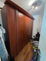 Ruime kledingkast met schuifdeuren (248x220x59 cm), Huis en Inrichting, Kasten | Kledingkasten, Ophalen
