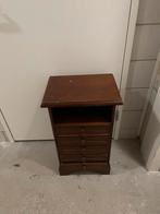 Bijzetkastje deels massief hout (waarschijnlijk mahonie), Ophalen, Gebruikt, Minder dan 45 cm, 55 tot 70 cm