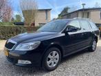 Skoda Octavia 1.2 TSI Combi AUTOMAAT 2011 Zwart, Auto's, Skoda, Stof, Zwart, 4 cilinders, Zwart