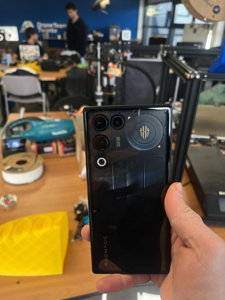 Red Magic 11 Air Gaming Telefoon - Zo goed als nieuw, Telecommunicatie, Mobiele telefoons | Overige merken, Zo goed als nieuw