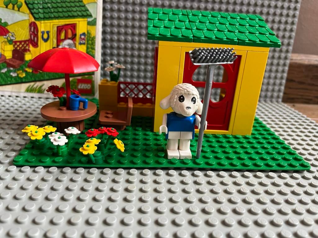 LEGO Fabuland 3654 Lisa Lamb's House/Cottage, Ophalen of Verzenden, Gebruikt, Complete set, Lego