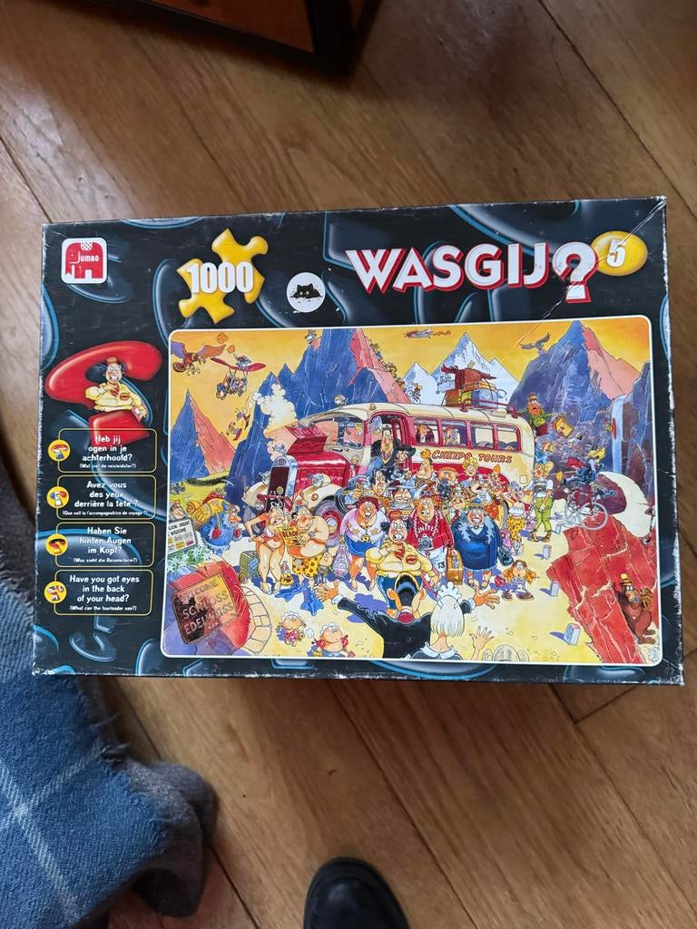 Wasgij 1000 stukjes, Hobby en Vrije tijd, Ophalen of Verzenden, 500 t/m 1500 stukjes, Gebruikt, Legpuzzel