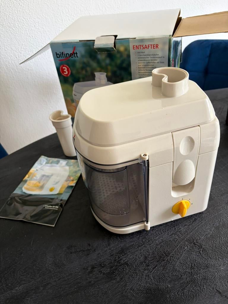 Sapcentrifuge, 1 tot 2 liter, Ophalen, Gebruikt, 2 snelheden