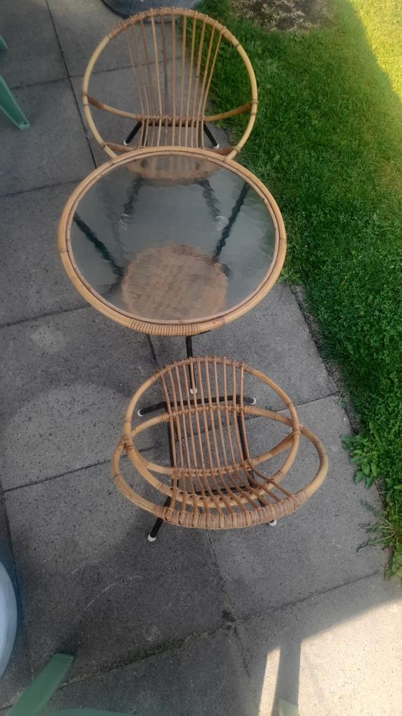 2 stoelen 1 tafel Rohé Noordwolde rotan terras kinderset, Tuin en Terras, Tuinstoelen, Zo goed als nieuw, Rotan, Ophalen