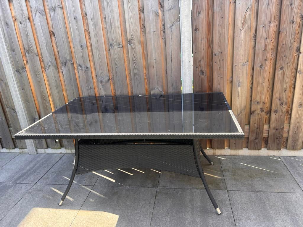 Zwarte tuintafel met glazen blad, Tuin en Terras, Tuintafels, Ophalen, Gebruikt, Rechthoekig, Wicker