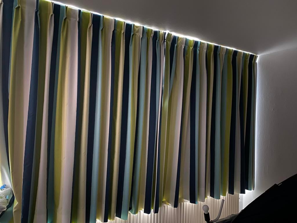 Verduisterend gordijn 2 stuks, Gebruikt, Ophalen of Verzenden, 200 cm of meer, Groen