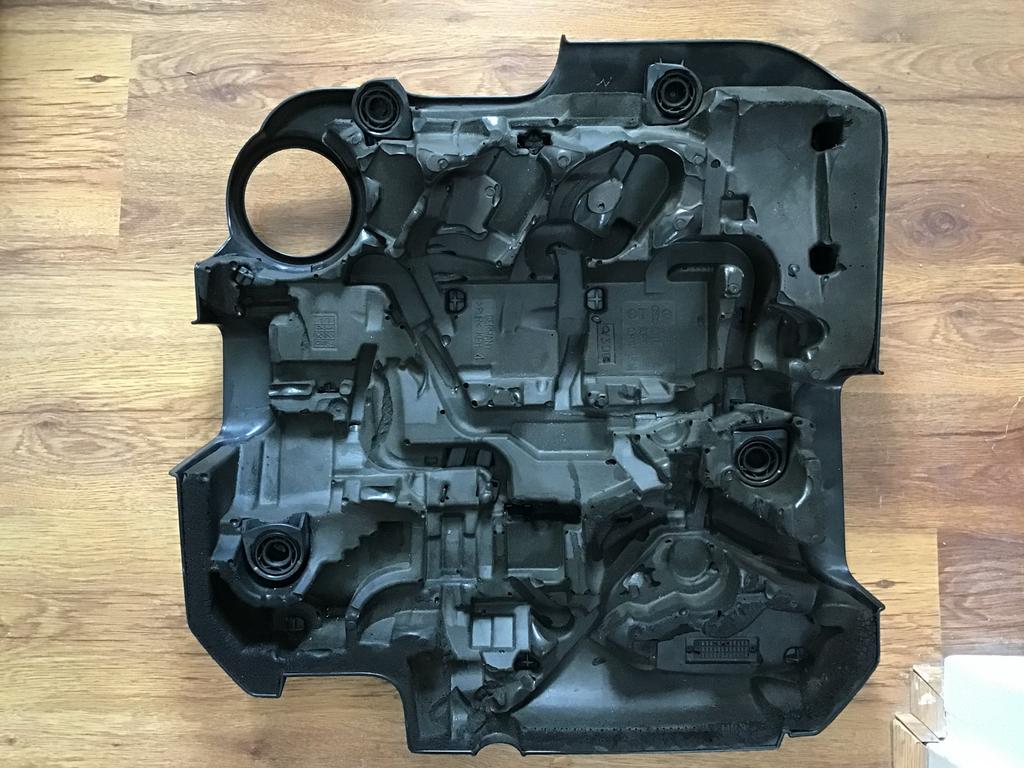 Afdekkap motor Volkswagen Polo TDI 2010, Auto-onderdelen, Ophalen of Verzenden, Gebruikt, Volkswagen