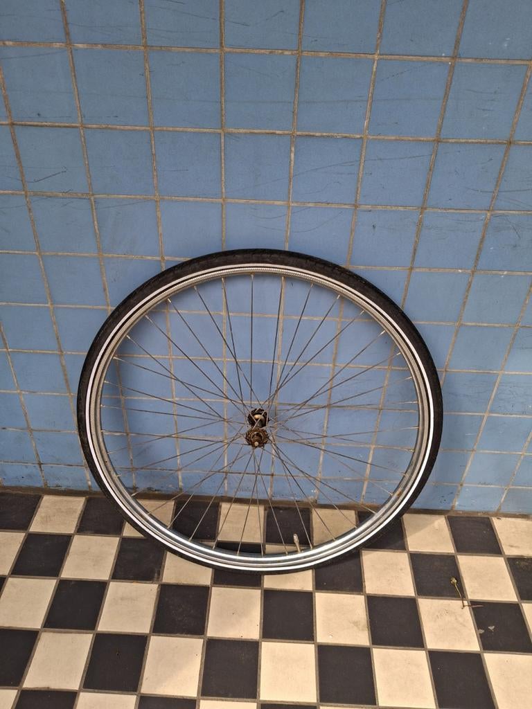 28 inch, Fietsen en Brommers, Fietsonderdelen, Ophalen of Verzenden, Band