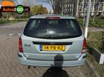 Ford Focus Wagon 1.6-16V Ambiente I Airco I leder I navi I t, Auto's, Ford, 1596 cc, Gebruikt, 4 cilinders, 49 €/maand
