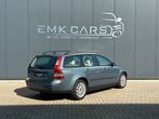 Volvo V50 2.4 Momentum / Automaat / Leer / PARKSEN., Auto's, Volvo, Gebruikt, 700 kg, 2435 cc, 5 cilinders