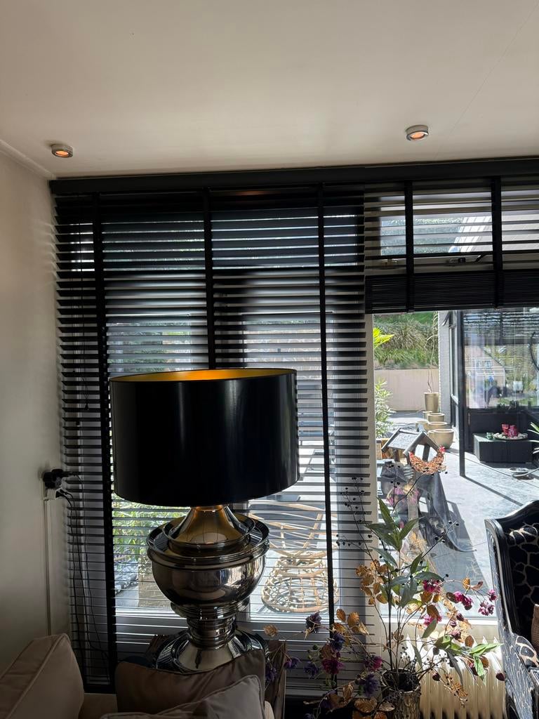Mooie zwarte houten jaloezie 148x255 cm, Huis en Inrichting, Stoffering | Gordijnen en Lamellen, Zo goed als nieuw, 200 cm of meer
