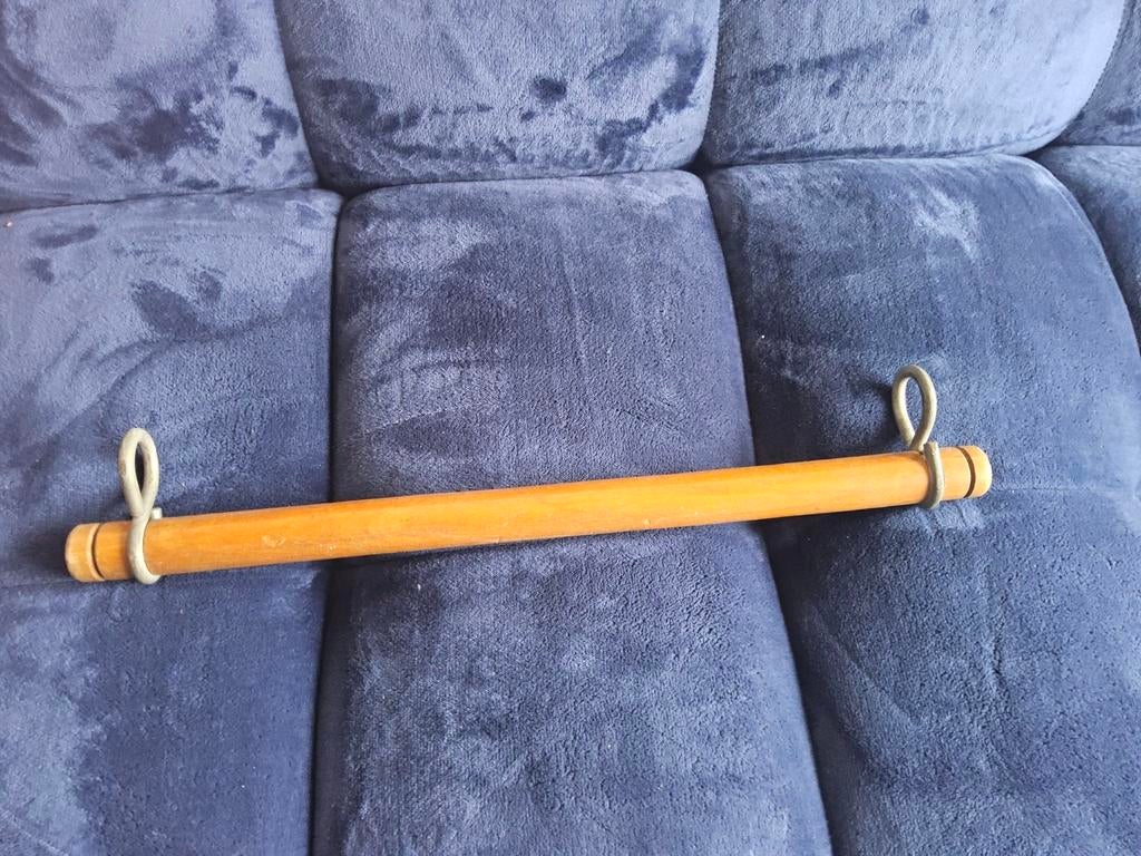 Houten rekstok met metalen ogen, Ophalen of Verzenden, Gebruikt, Benen