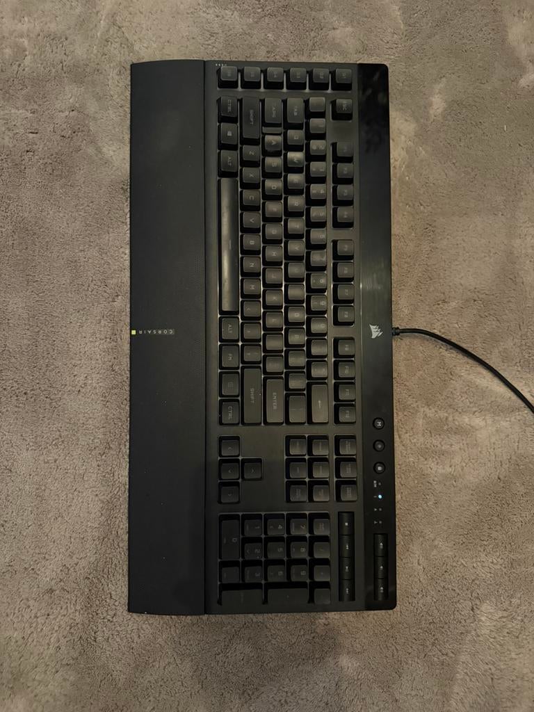 Corsair K55 RGB PRO, Computers en Software, Toetsenborden, Ophalen of Verzenden, Zo goed als nieuw