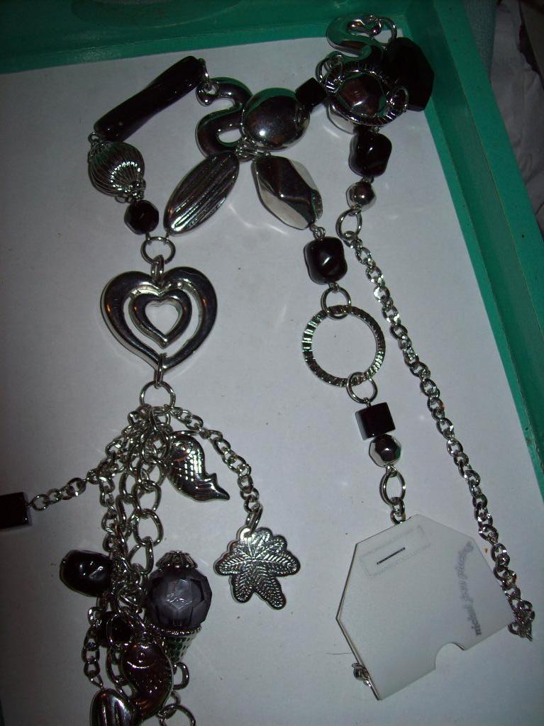 Ketting Zilverkleur Zwarte Steen Mooie Hangers, Verzenden, Nieuw, Steen of Mineraal, Met edelsteen