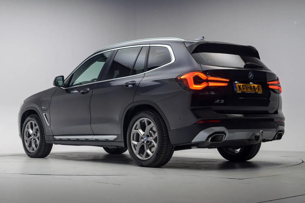 BMW X3 xDrive 30e 292pk High Executive Aut. [ Panorama Leder, Automaat, 1998 cc, Gebruikt, 2000 kg