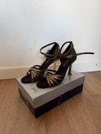 Latin dansschoenen met suede zool - Horus - maat 38, Ophalen of Verzenden, Zo goed als nieuw, Schoenen