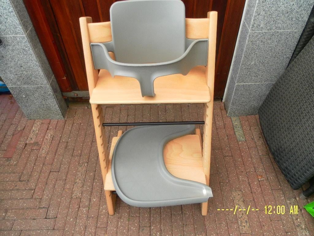 stokke tripp trapp trip trap kinderstoel + babyset +blad, Ophalen, Zo goed als nieuw, Meegroeistoel, Afneembaar eetblad