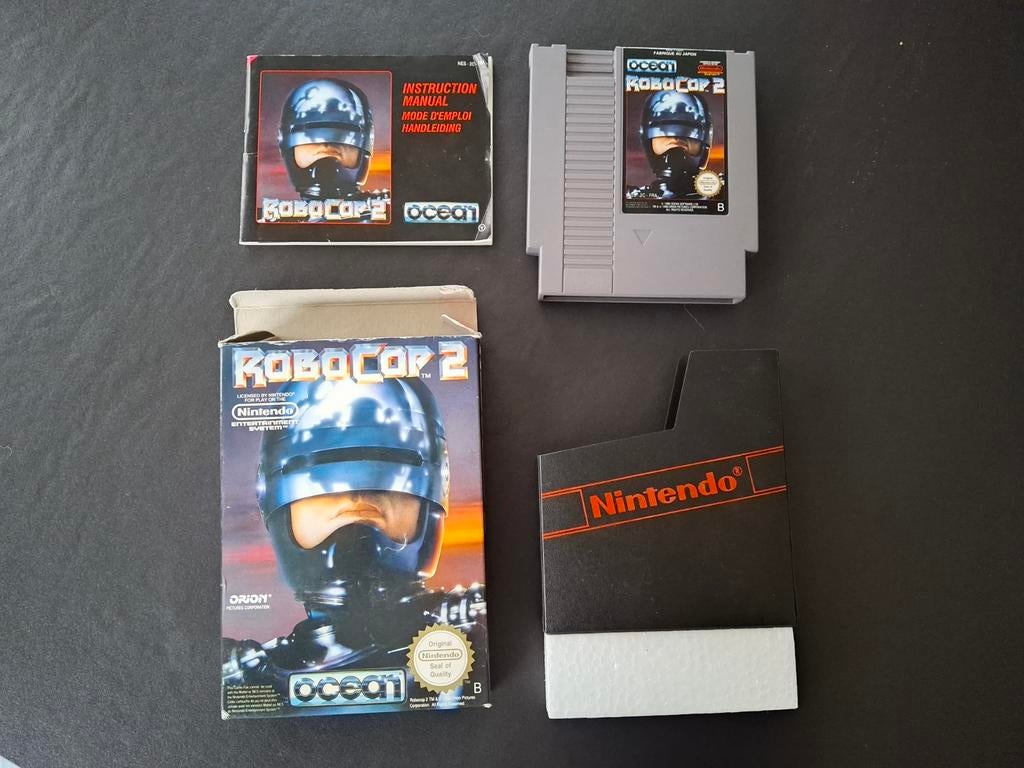 Robocop 2 - Nintendo - CIB, Spelcomputers en Games, Games | Nintendo NES, Avontuur en Actie, 1 speler, Ophalen of Verzenden, Zo goed als nieuw