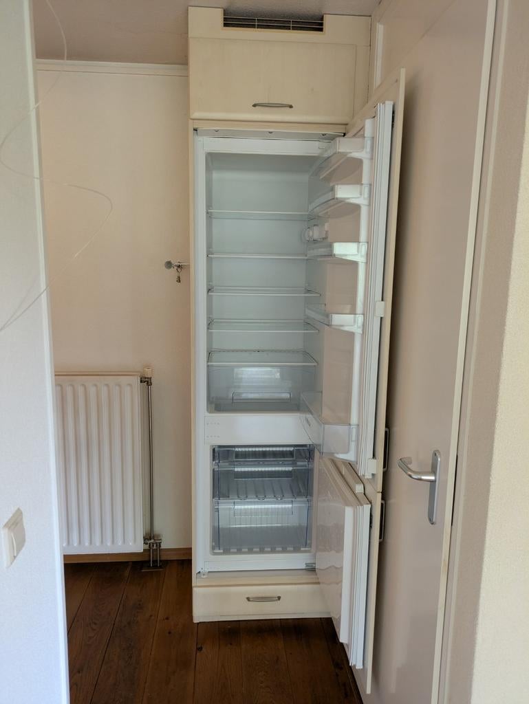 GRATIS: SIEMENS KEUKENBLOK (zonder apparatuur), Ophalen, Gebruikt, Wit