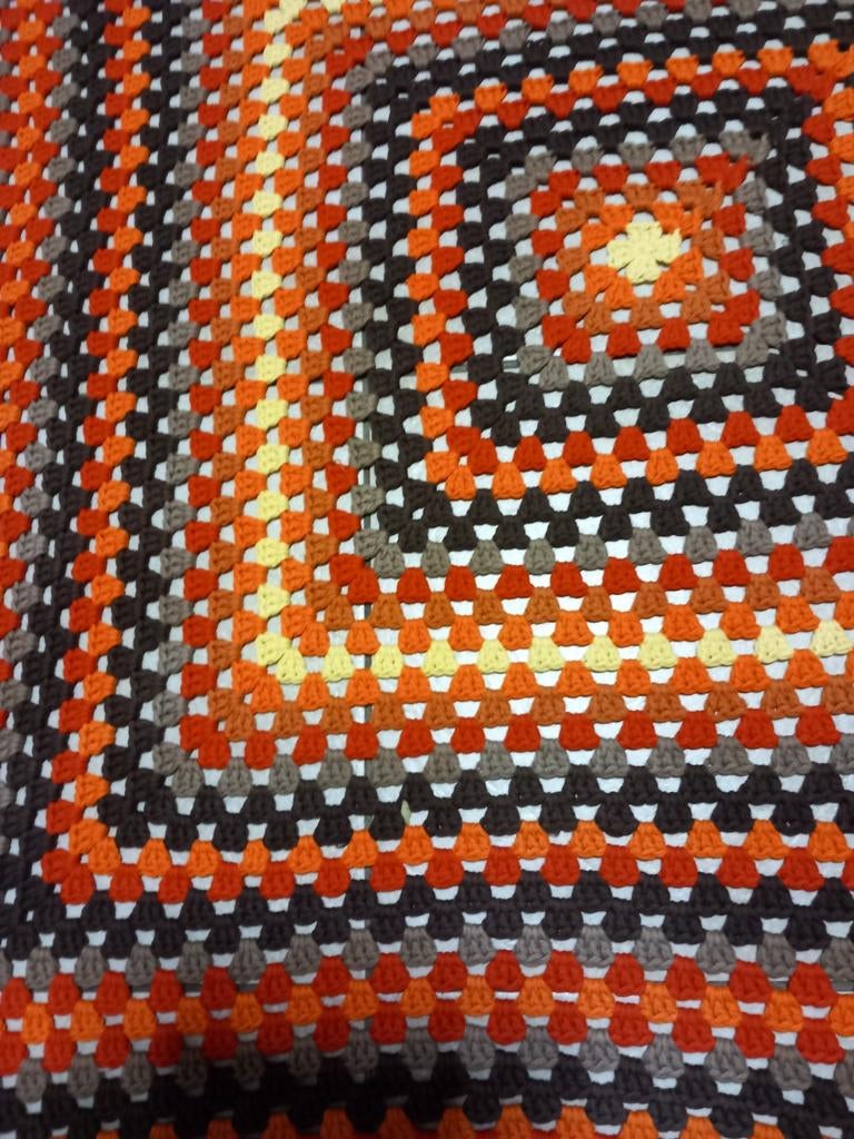 Granny square tafelkleed 100x100 cm, Huis en Inrichting, Ophalen of Verzenden, Rechthoek