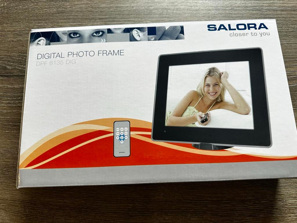 Salora DPF 8135 DIG Digitale Fotolijst - Nieuw in doos, Nieuw, Ophalen of Verzenden, Minder dan 1 GB, Afstandsbediening