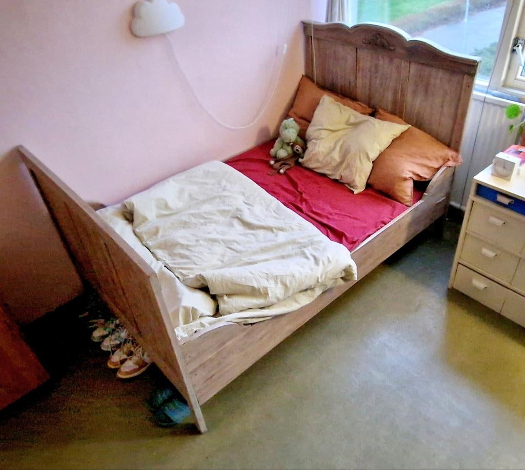 Twijfelaar 'prinsessen' bed van hout, Ophalen, 85 tot 100 cm, Gebruikt, Lattenbodem