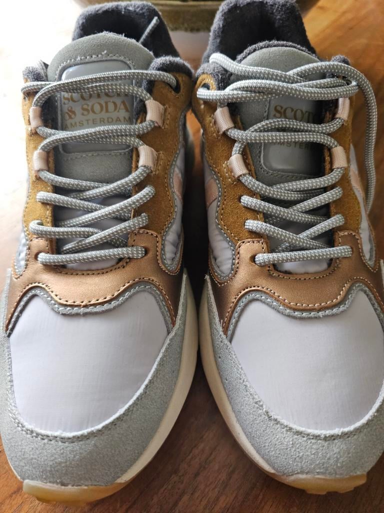 Scotch & Soda sneakers maat 40 Nieuw!, Kleding | Dames, Schoenen, Ophalen of Verzenden, Nieuw, Grijs, Sneakers of Gympen