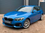 BMW 1-serie 118i Edition M Sport Shadow High Executive AUT., Auto's, Gebruikt, Blauw, Alcantara, Bedrijf