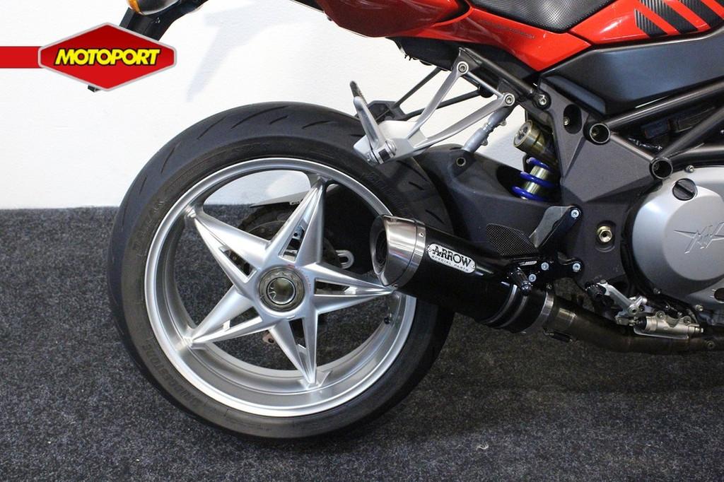 MV Agusta BRUTALE (bj 2004), Bedrijf, Naked bike