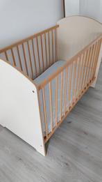 Ledikant met matras, Ophalen, Zo goed als nieuw, Ledikant