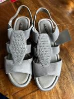 Medicus sandalen leer, Kleding | Dames, Schoenen, Nieuw, Grijs, Sandalen of Muiltjes, Ophalen of Verzenden