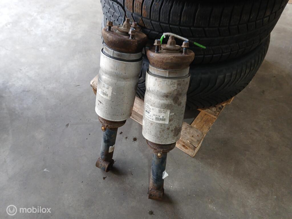 Veerpoot Land Rover Discovery 3 Luchtvering Lucht veer balg, Land Rover, Ophalen of Verzenden, Gebruikt, Land Rover