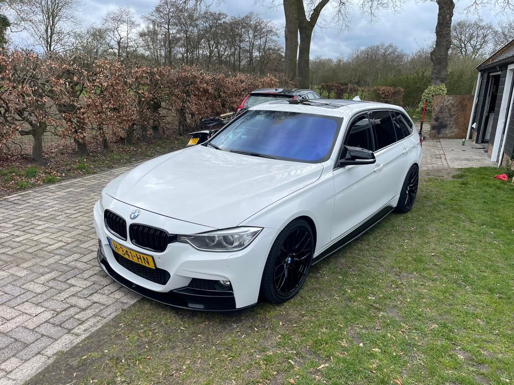 BMW 3-Serie 2.0 320D  Touring AUT 2013 Wit, Auto's, 745 kg, Achterwielaandrijving, 1995 cc, 4 cilinders