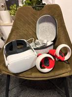 Oculus Quest 2 VR-bril met controllers en draagtas, Ophalen of Verzenden, Zo goed als nieuw, VR-bril, Overige platformen