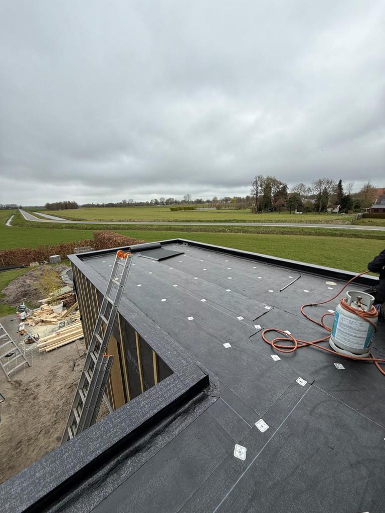 Dakdekker bitumen Epdm dakreparatie dakrenovatie dakpannen, Ophalen of Verzenden, Nieuw, Overige materialen, 15 m² of meer