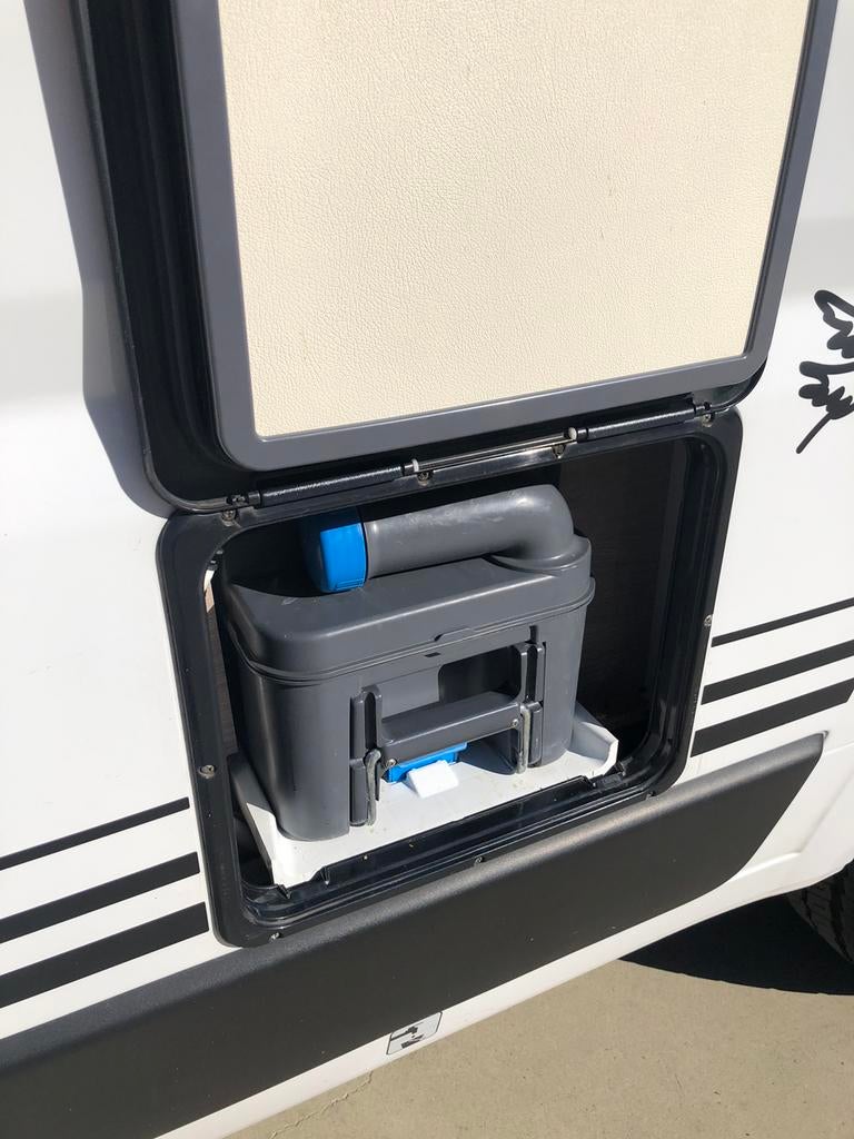Caravans And Camping Fraaie