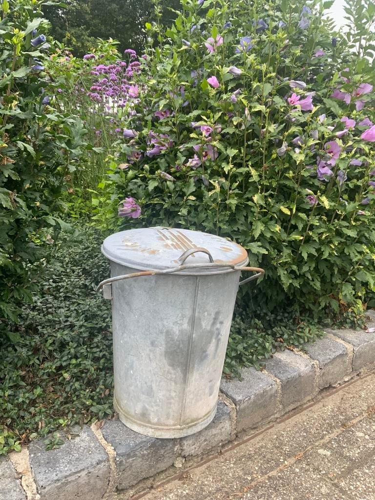 Zinken vuilnisemmer, Ophalen, Gebruikt, Minder dan 50 cm